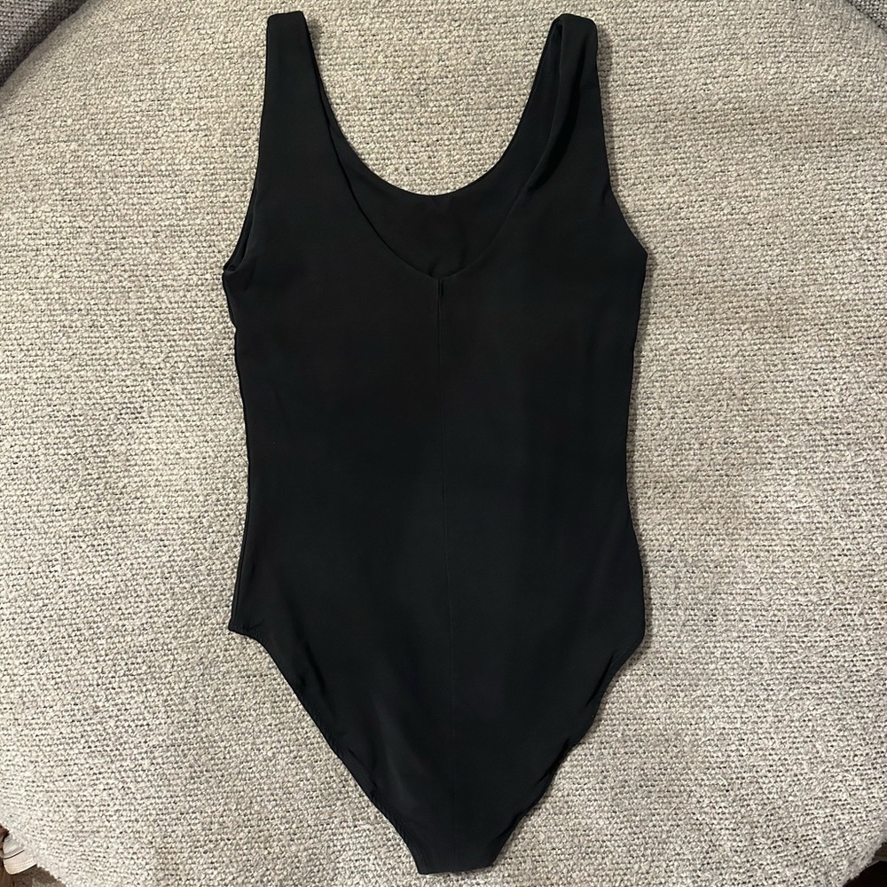 Pact Everyday Tank Bodysuit Black Capsule Wardrobe Layering Organic Cotton Small - Picture 12 of 15